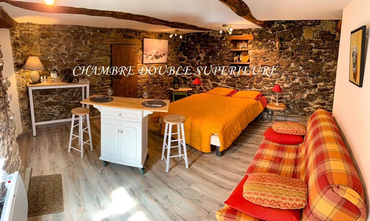 Nuits Magiques Au Village Entre Mer Et Montagnes Bigorno Exterior foto